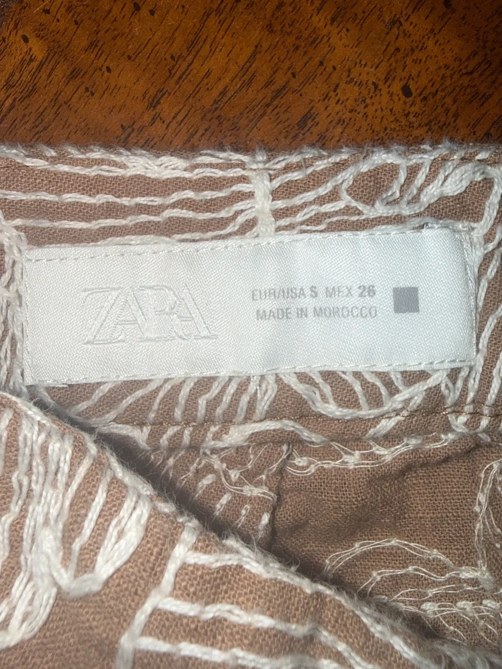 Zara embroidered leaf